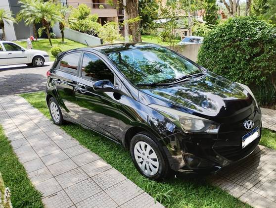 HYUNDAI HB20 1.6 COMFORT PLUS 16V FLEX 4P MANUAL